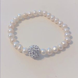 Pearl bracelet costume jewelry